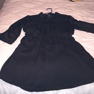 Black Silk like quarter sleeve dress F21 🖤